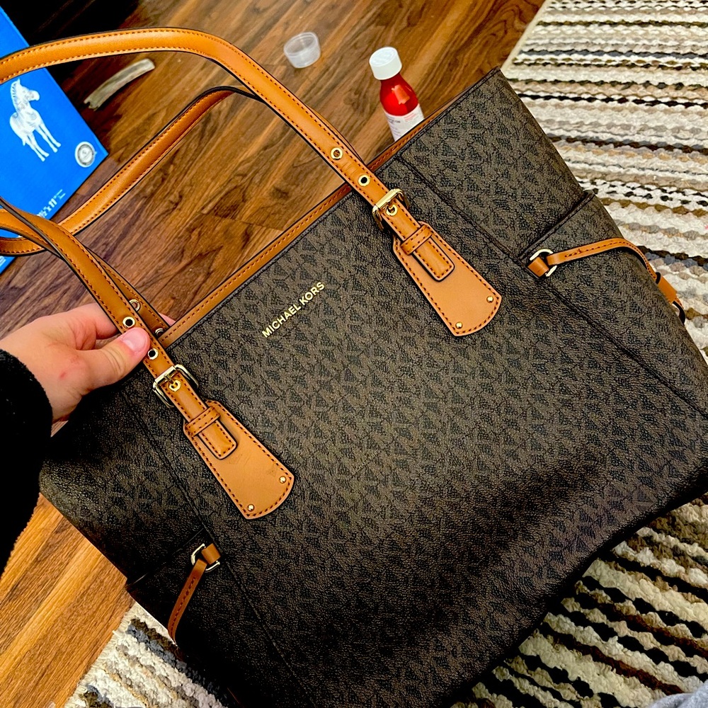 michael kors purse